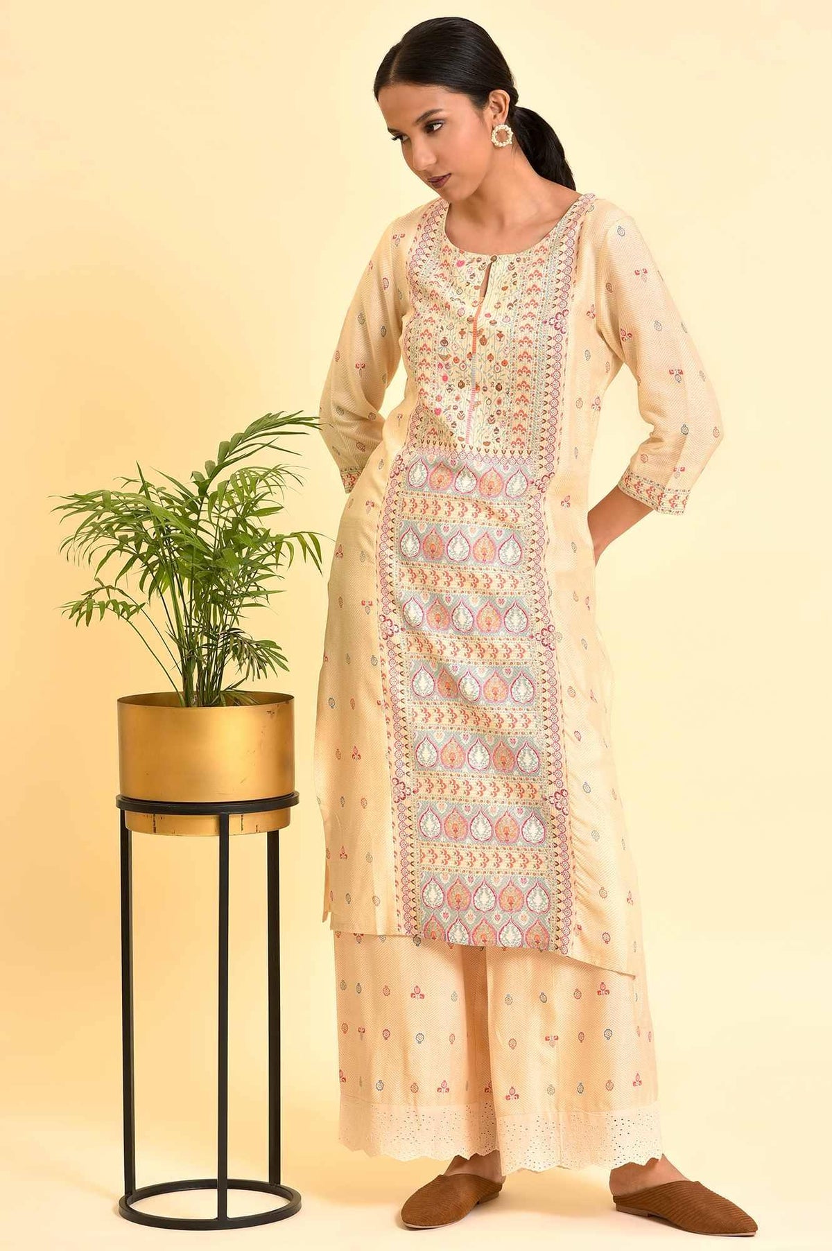 Ecru Printed Panelled Kurta And Parallel Pants Set - XS