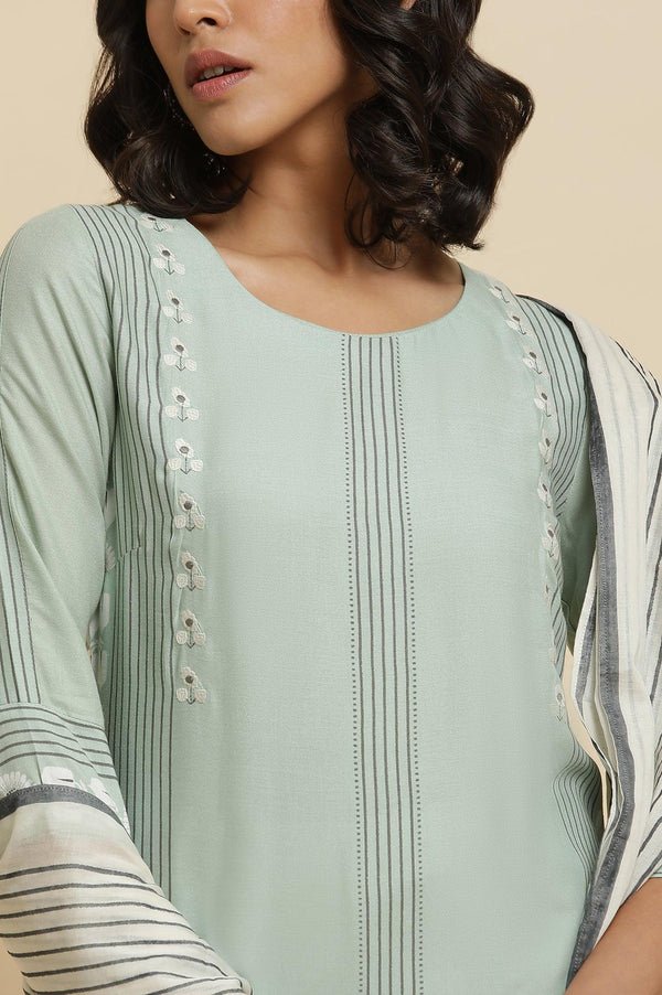 Green Printed Kurta, Pants & Dupatta