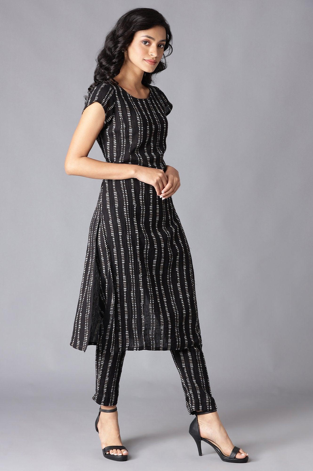 Black Printed kurta In Round Neck With Slim Pants - wforwoman