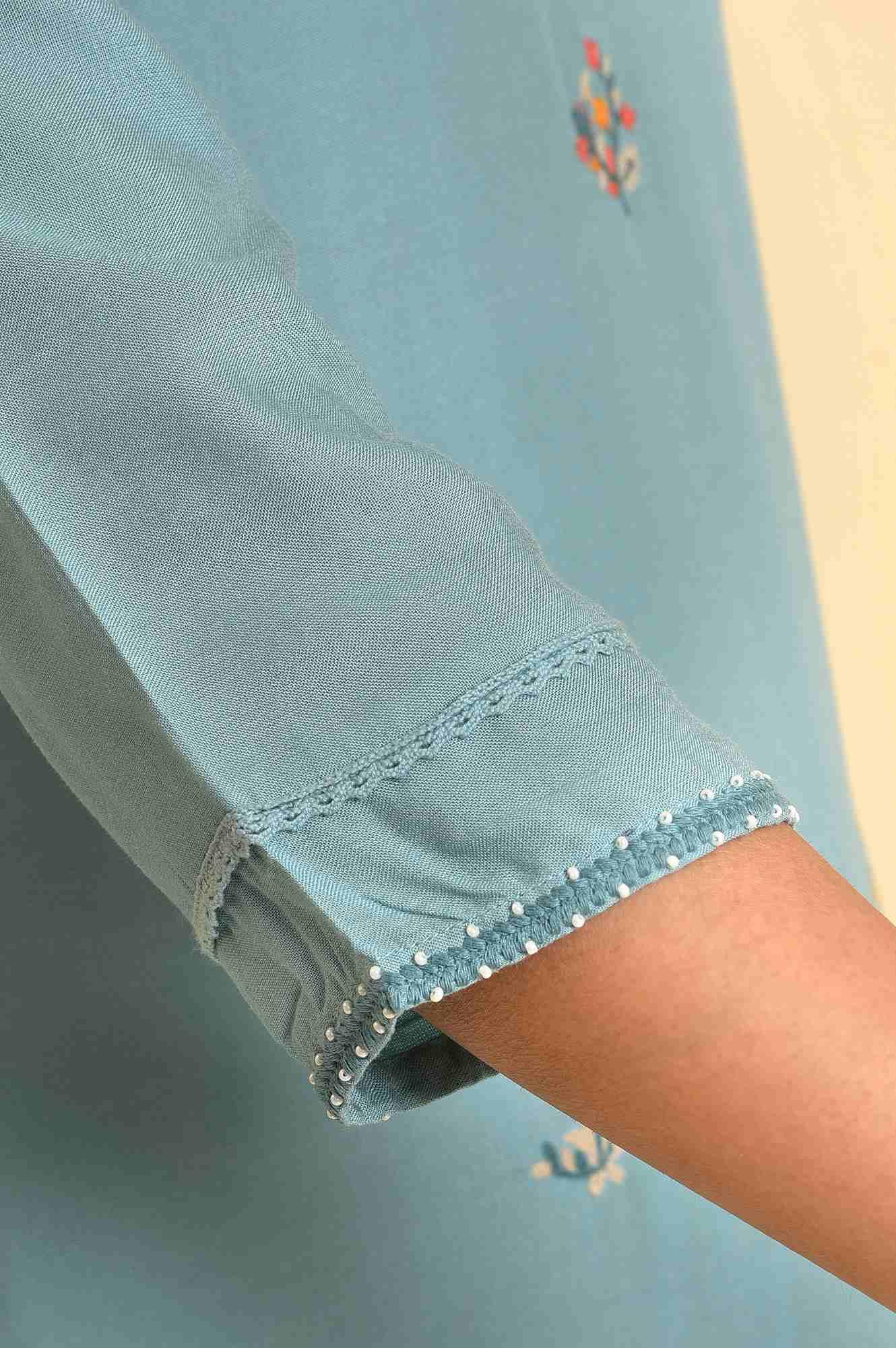 Aqua Blue Floral Embroidered Kurta And Parallel Pants Set - wforwoman