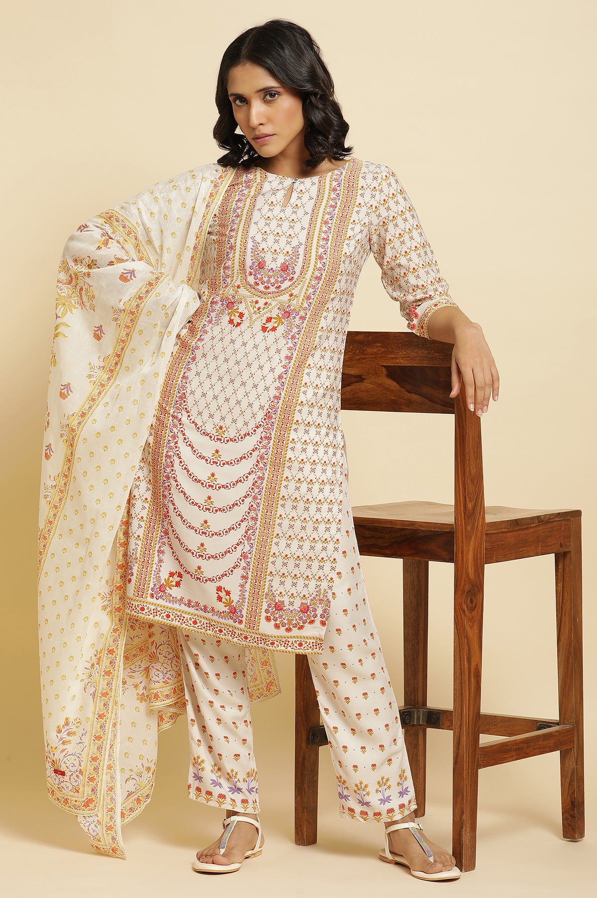 Ecru Floral Printed Kurta, Pants & Dupatta Set - XS