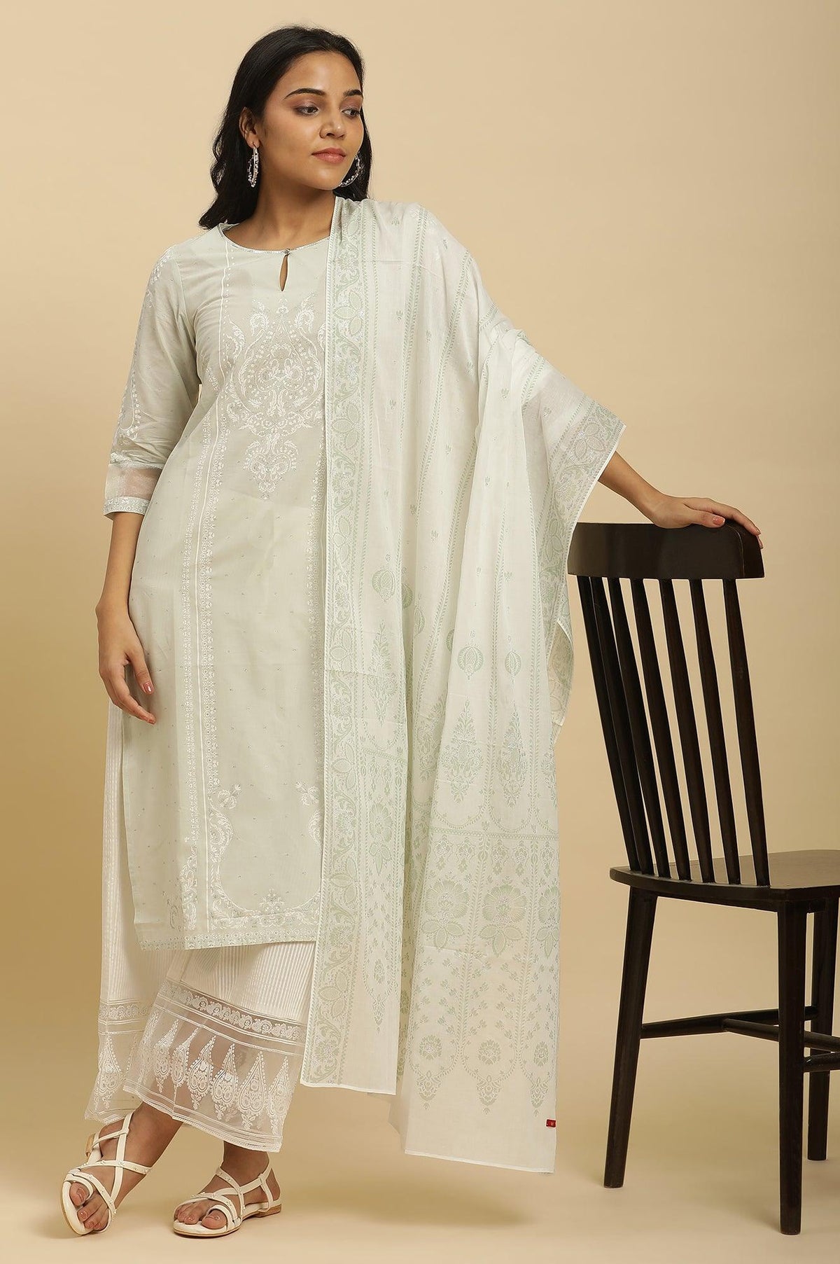 Green Printed Straight Kurta, Parallel Pants And Dupatta Set - XS
