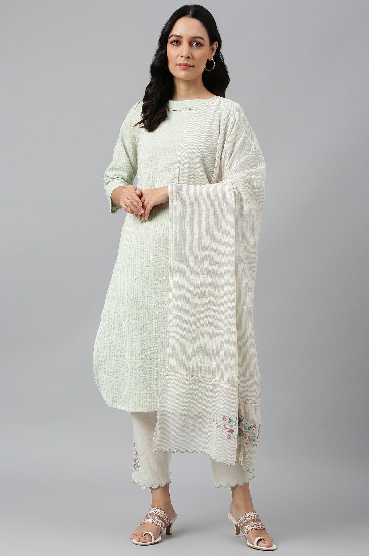 Pistachio Green kurta, Embroidered Slim Pants And Dupatta Set - XS