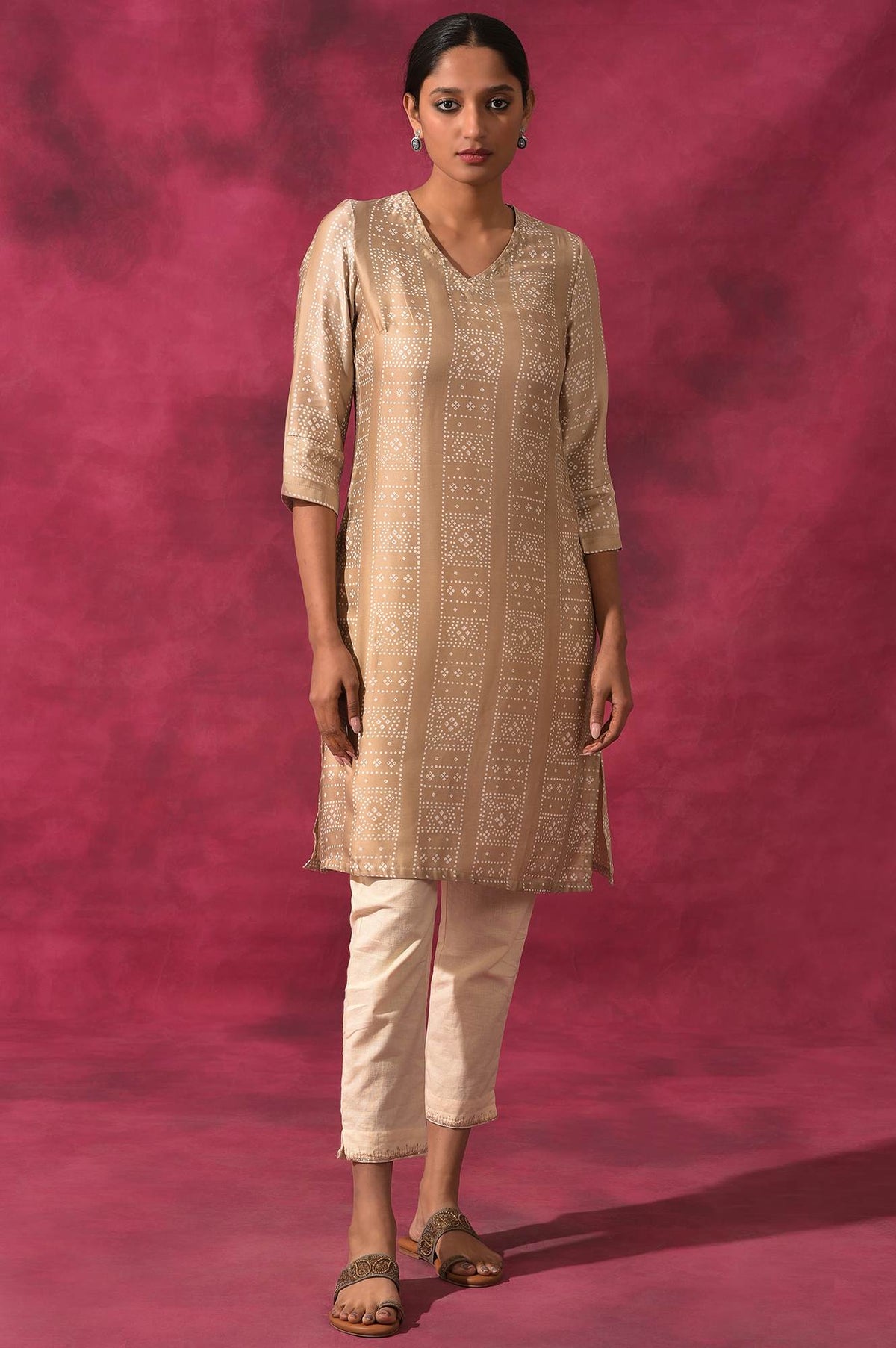 Light Grey V-Neck Lustrous Satin kurta - XS