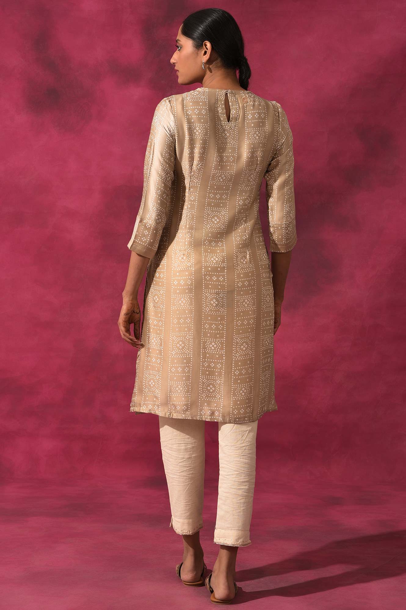 Light Grey V-Neck Lustrous Satin kurta
