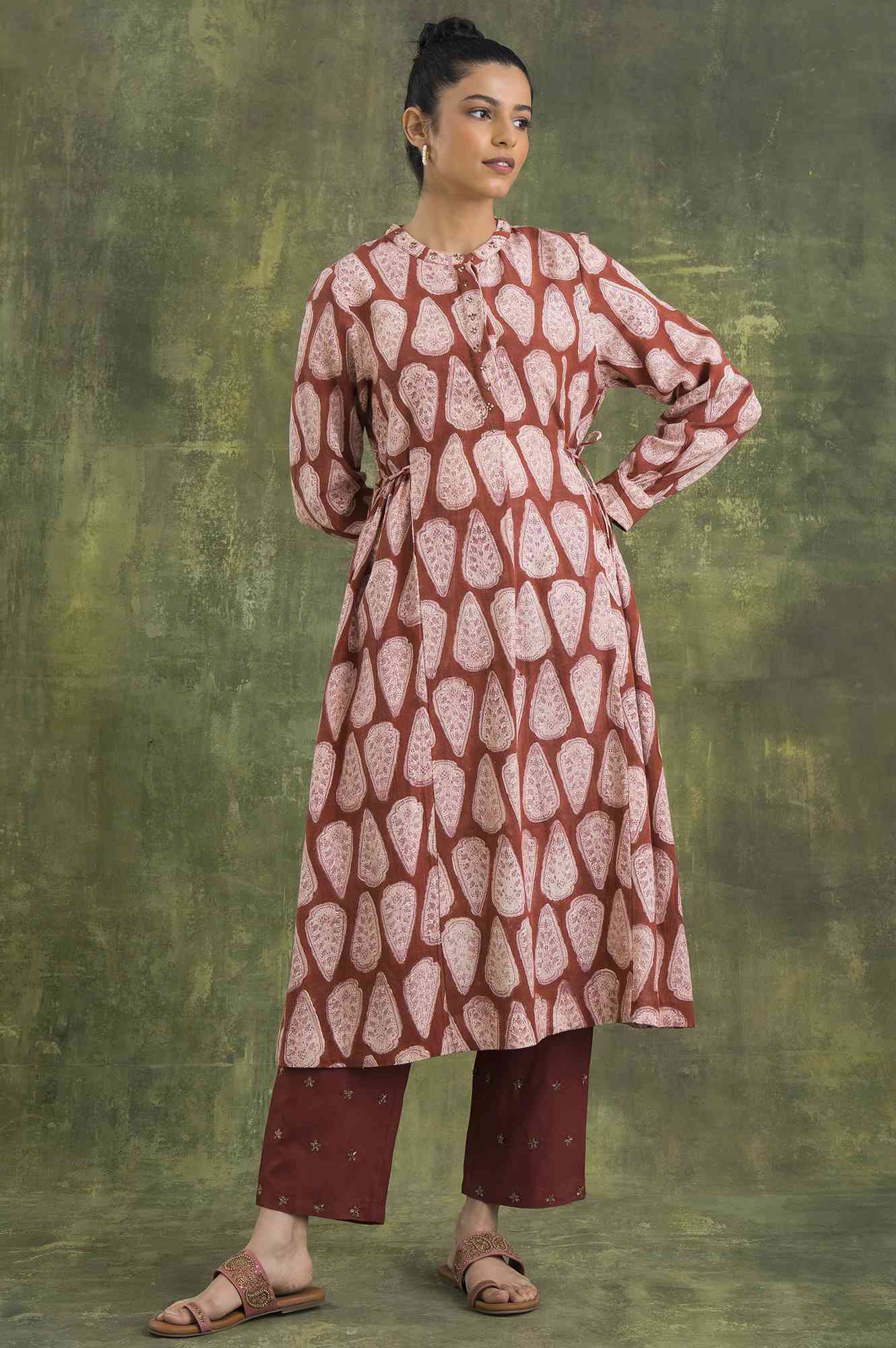 Pink Solid Embroidered Straight Silk Pant