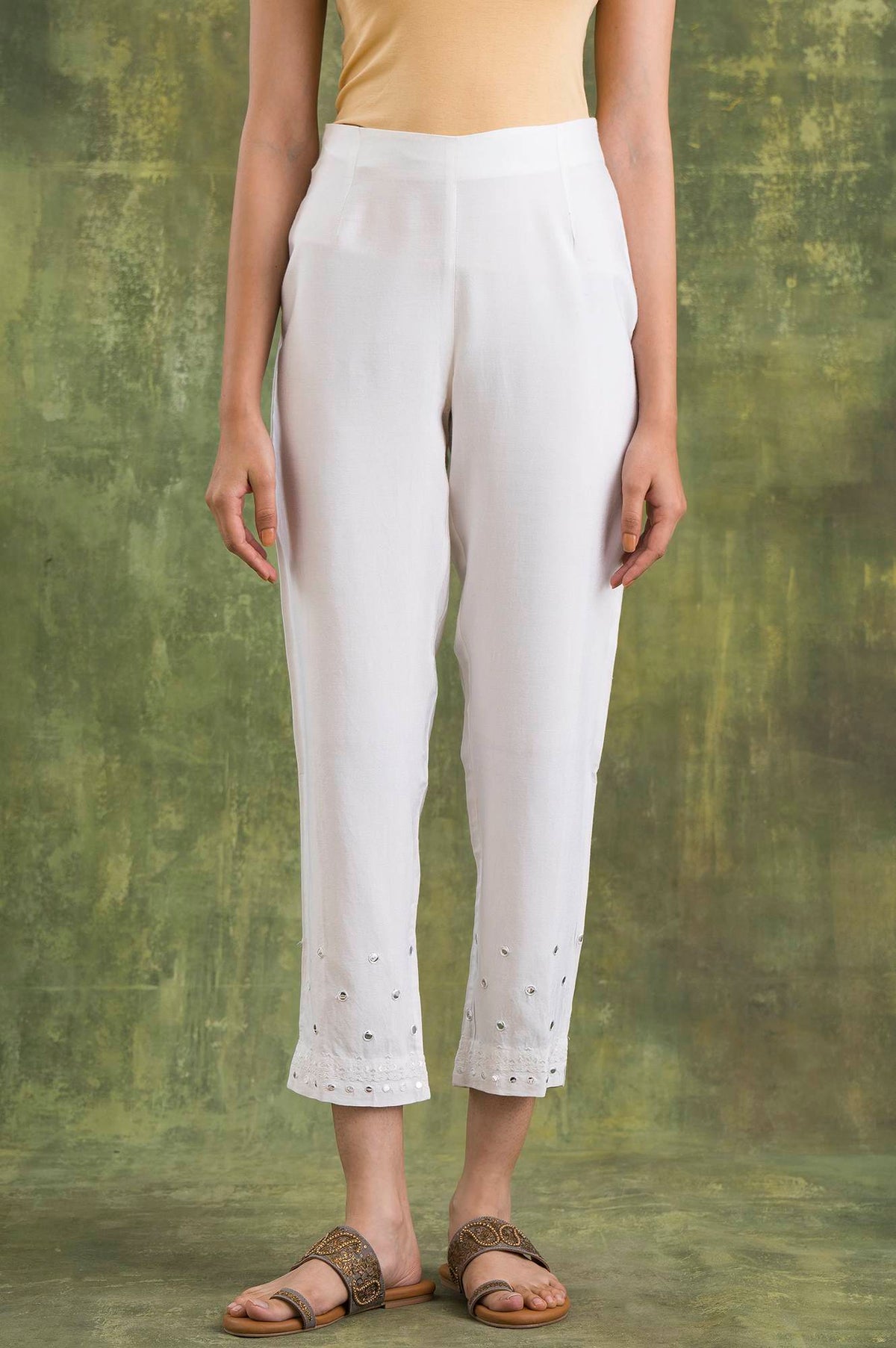 Marshmallow White Solid Slim Pants - XS