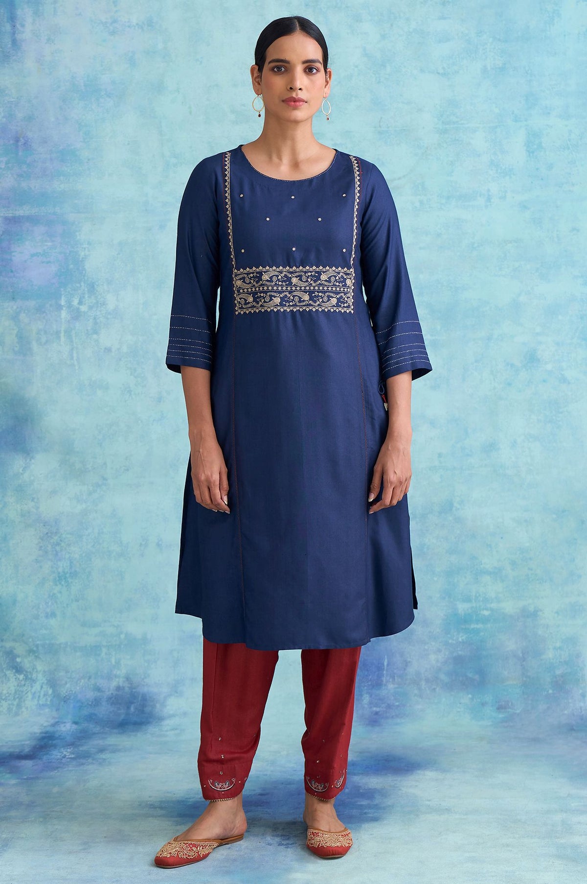 Folksong By W Navy Silk Viscose Tussar Embroidered kurta - XS