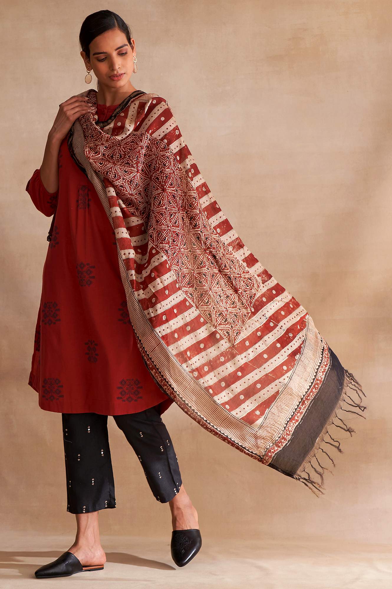 Red Yarn Dyed Dobby kurta