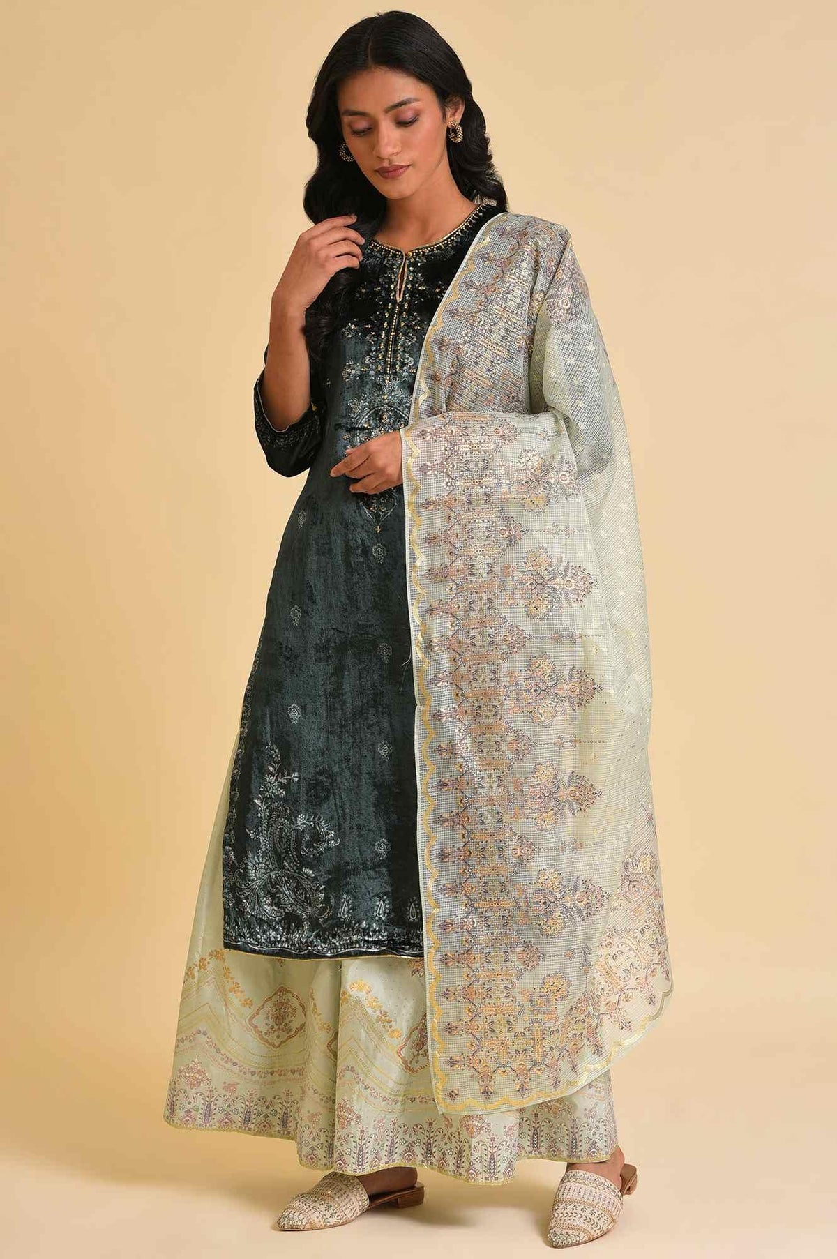 Dark Green Embellished Velvet kurta, Sharara And Dupatta Set - 6