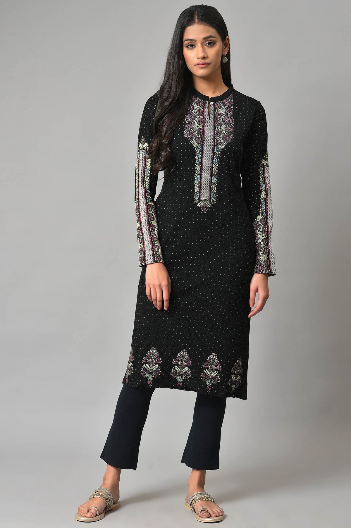 Black Floral Printed Straight Winter kurta - XS