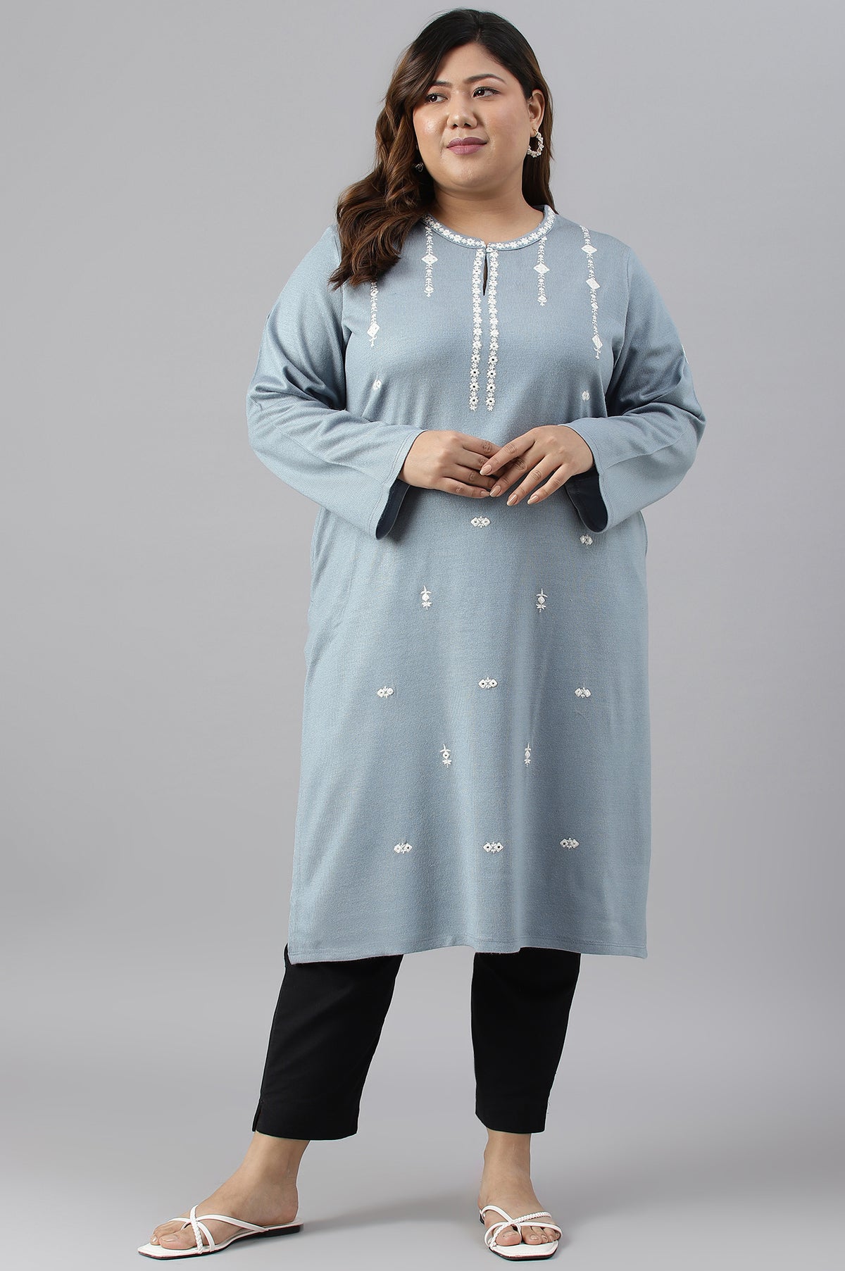 Blue Embroidered Plus Size Winter kurta - XS