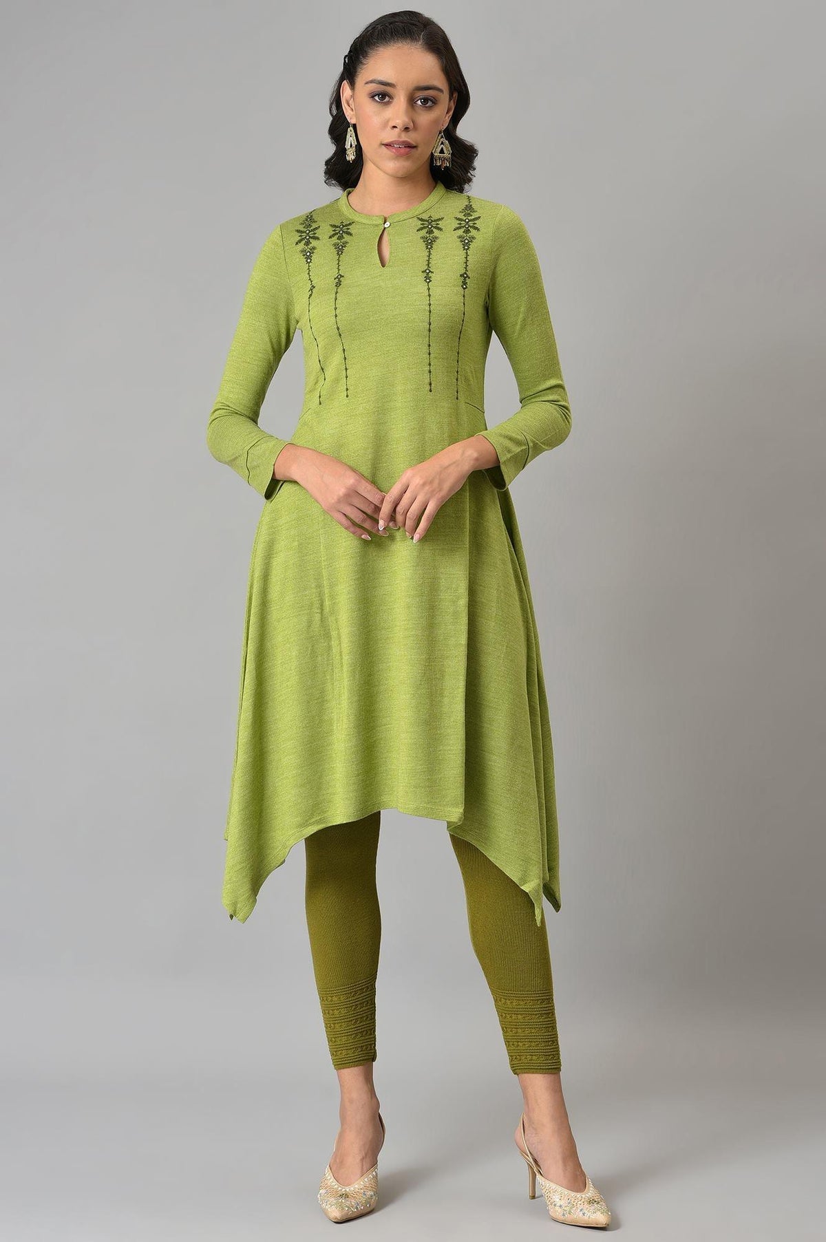 Green A-Line Embroidered Winter kurta - XS