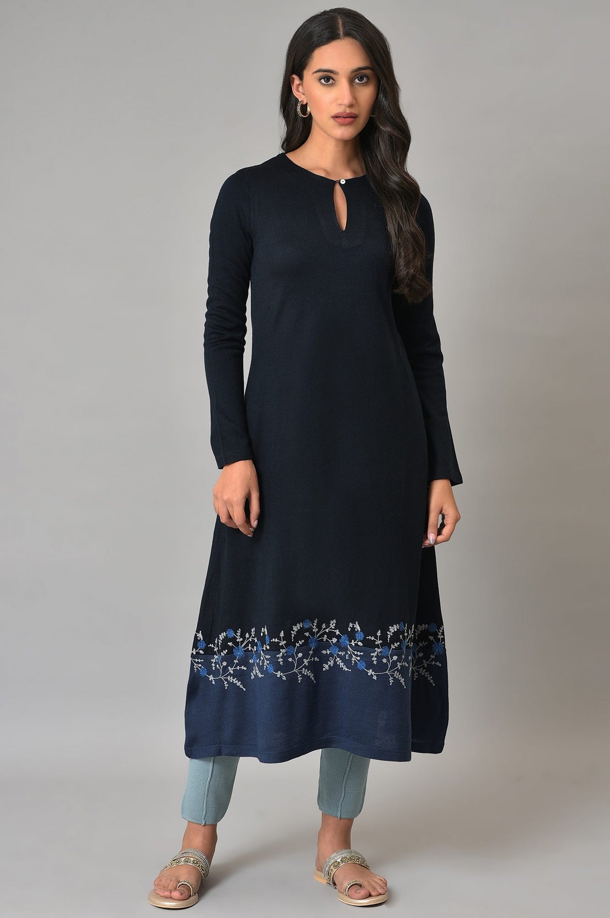 Dark Blue A-Line Colour Blocking Winter kurta - XS