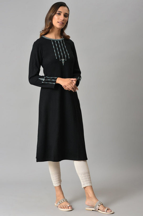 Black Embroidered Winter kurta