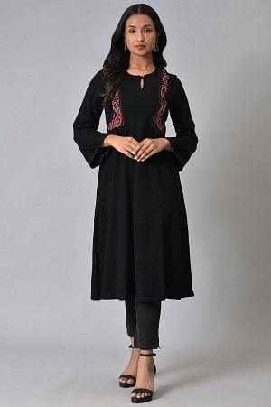 Black Embroidered Flared Winter kurta - XS