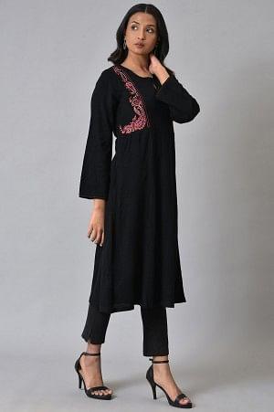 Black Embroidered Flared Winter kurta