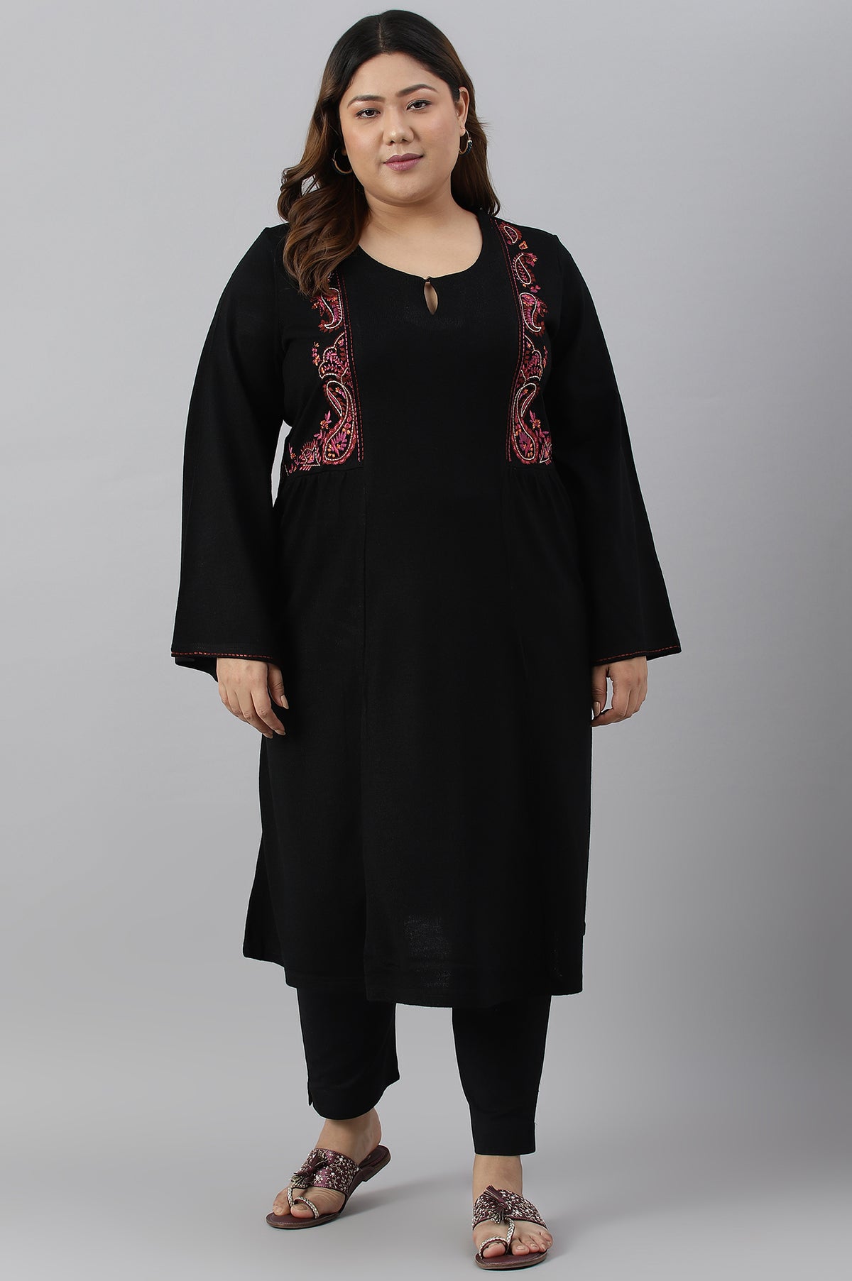 Black Embroidered Plus Size Winter kurta - XS