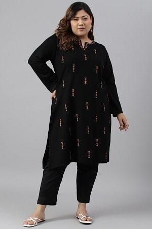 Plus Size Black Acrylic Embroidered Winter kurta - XS