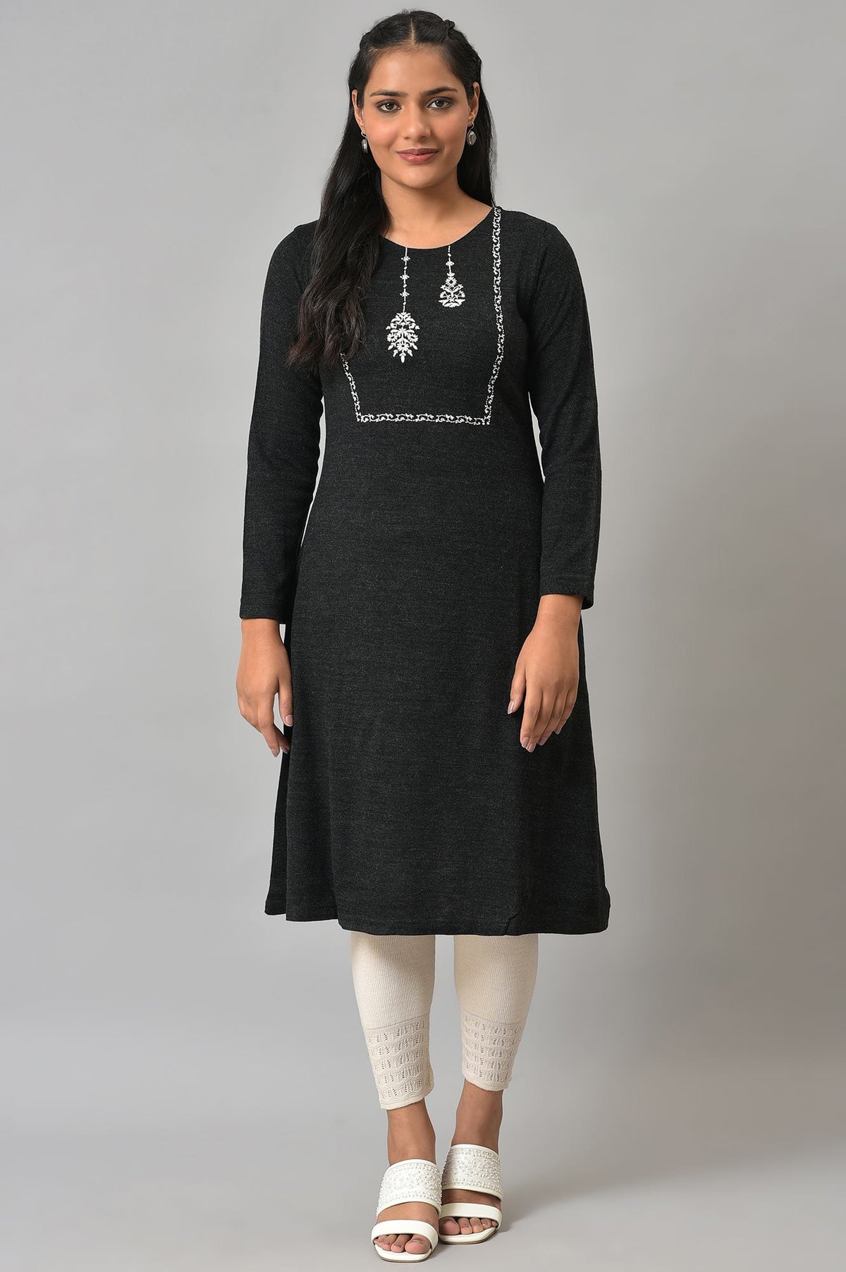 Black A-Line Embroidered Winter kurta - XS