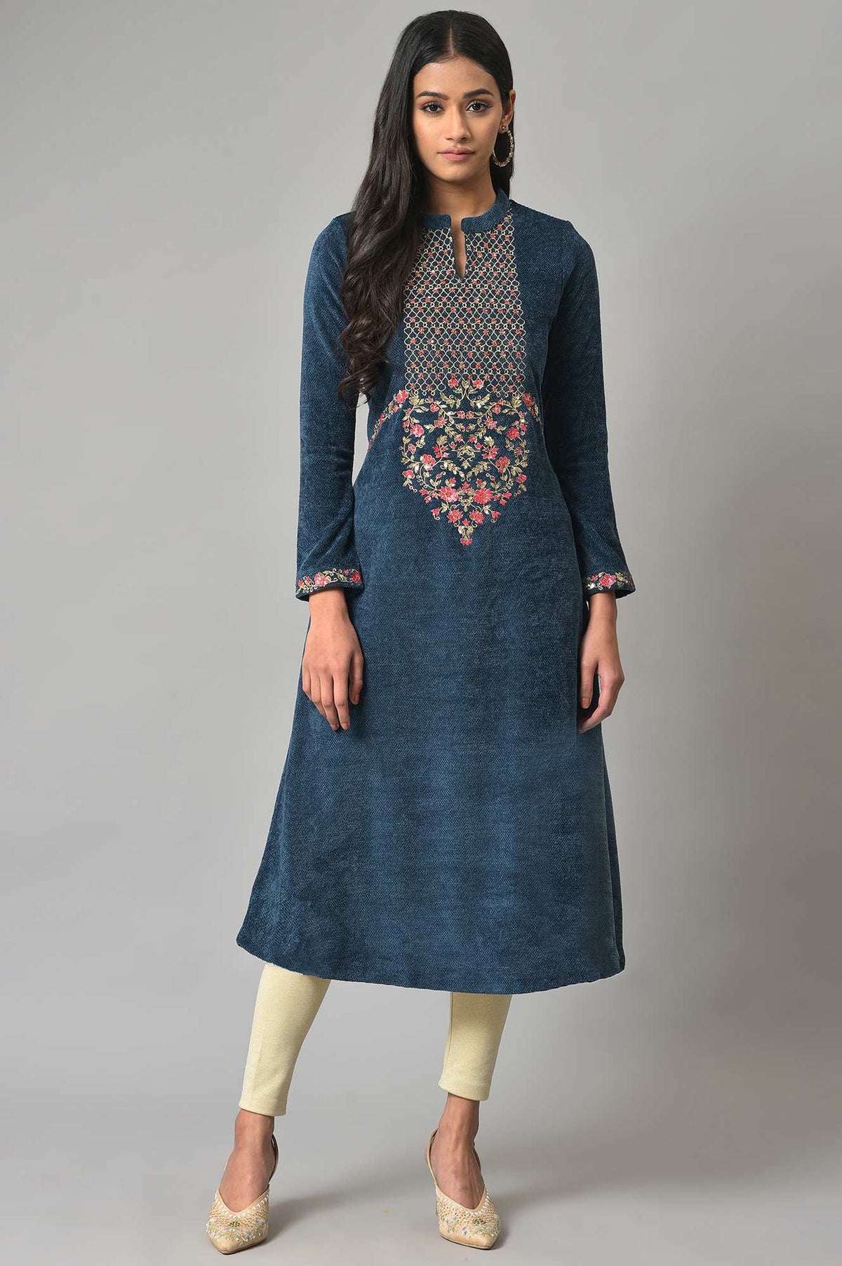Dark Blue Embroidered Winter kurta - XS