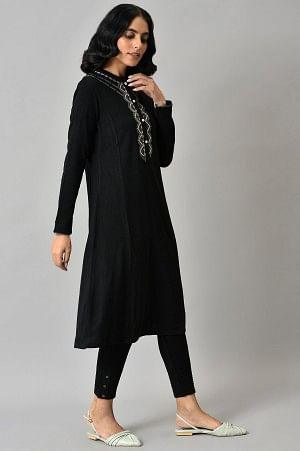 Plus Size Black Acrylic Statement Winter Kurta - wforwoman