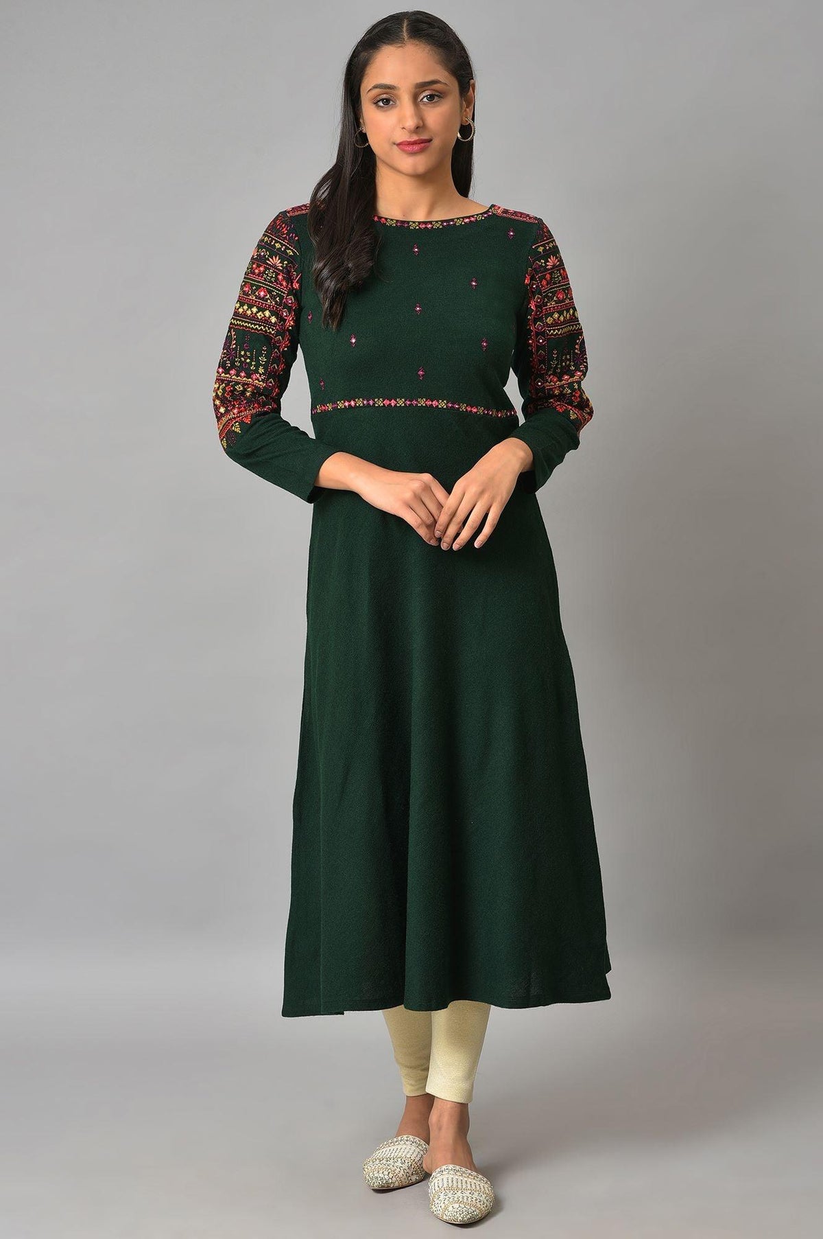 Green Heavy Embroidered Winter kurta - XS