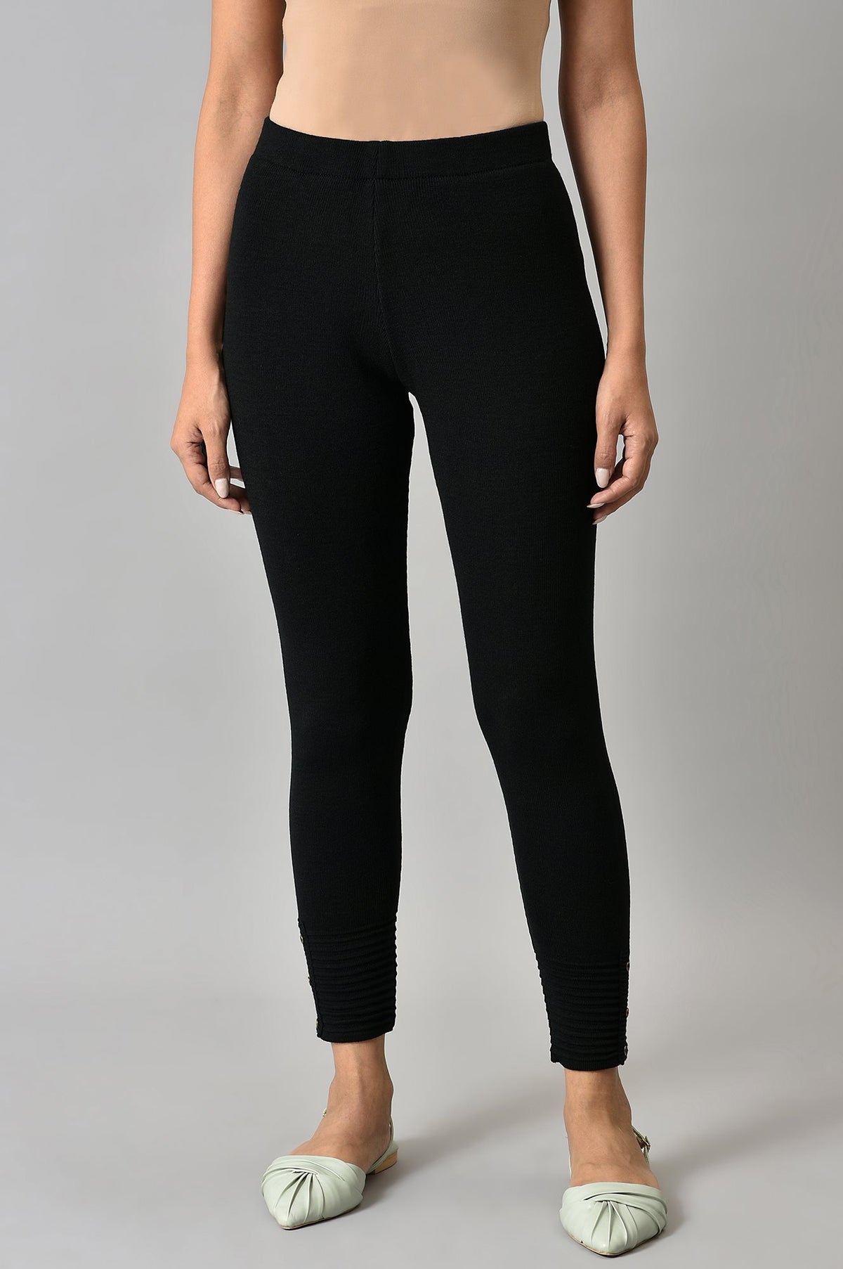 Black Acrylic Winter Leggings - S