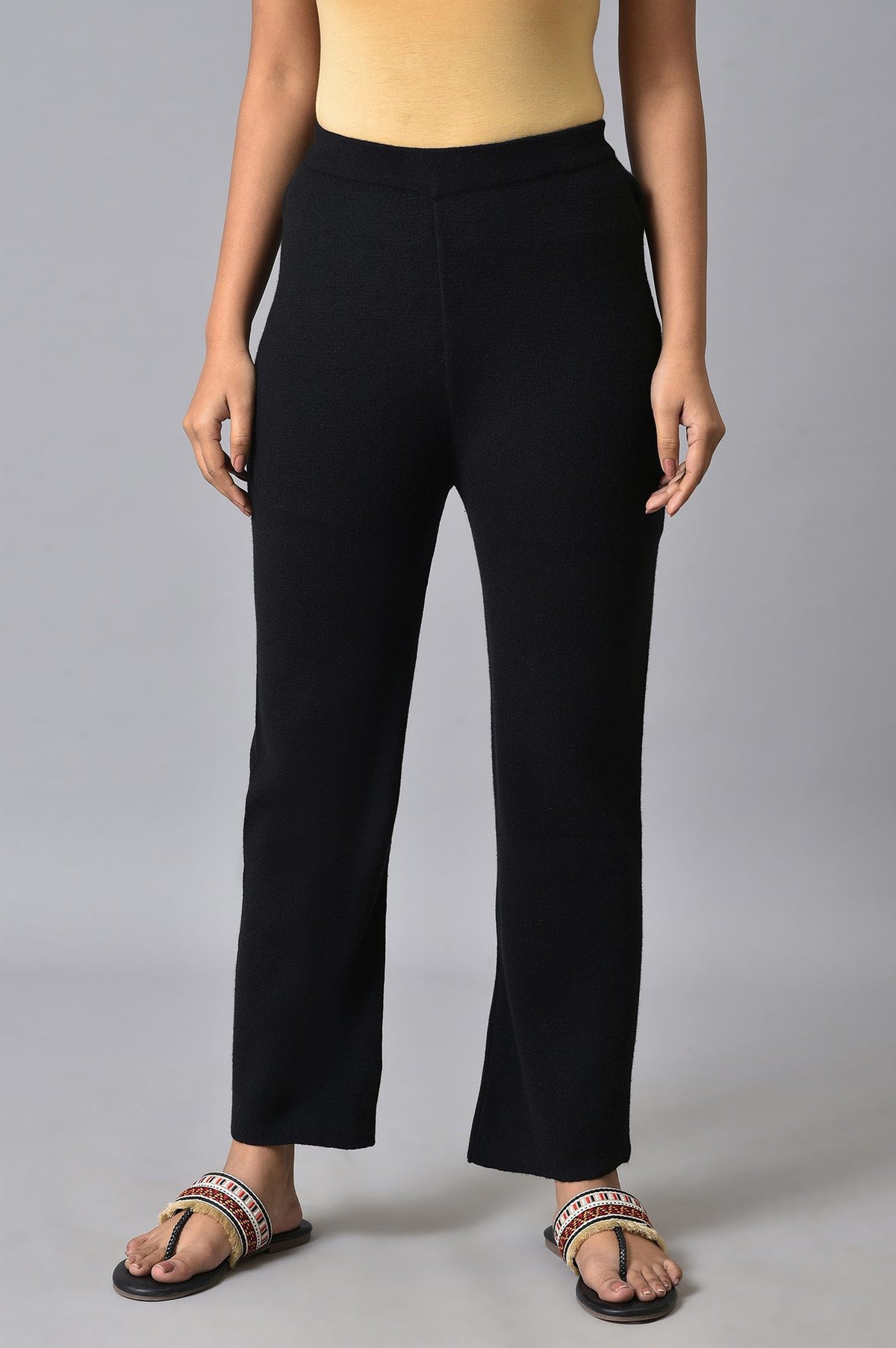 Black Knitted Women Straight Pants - S