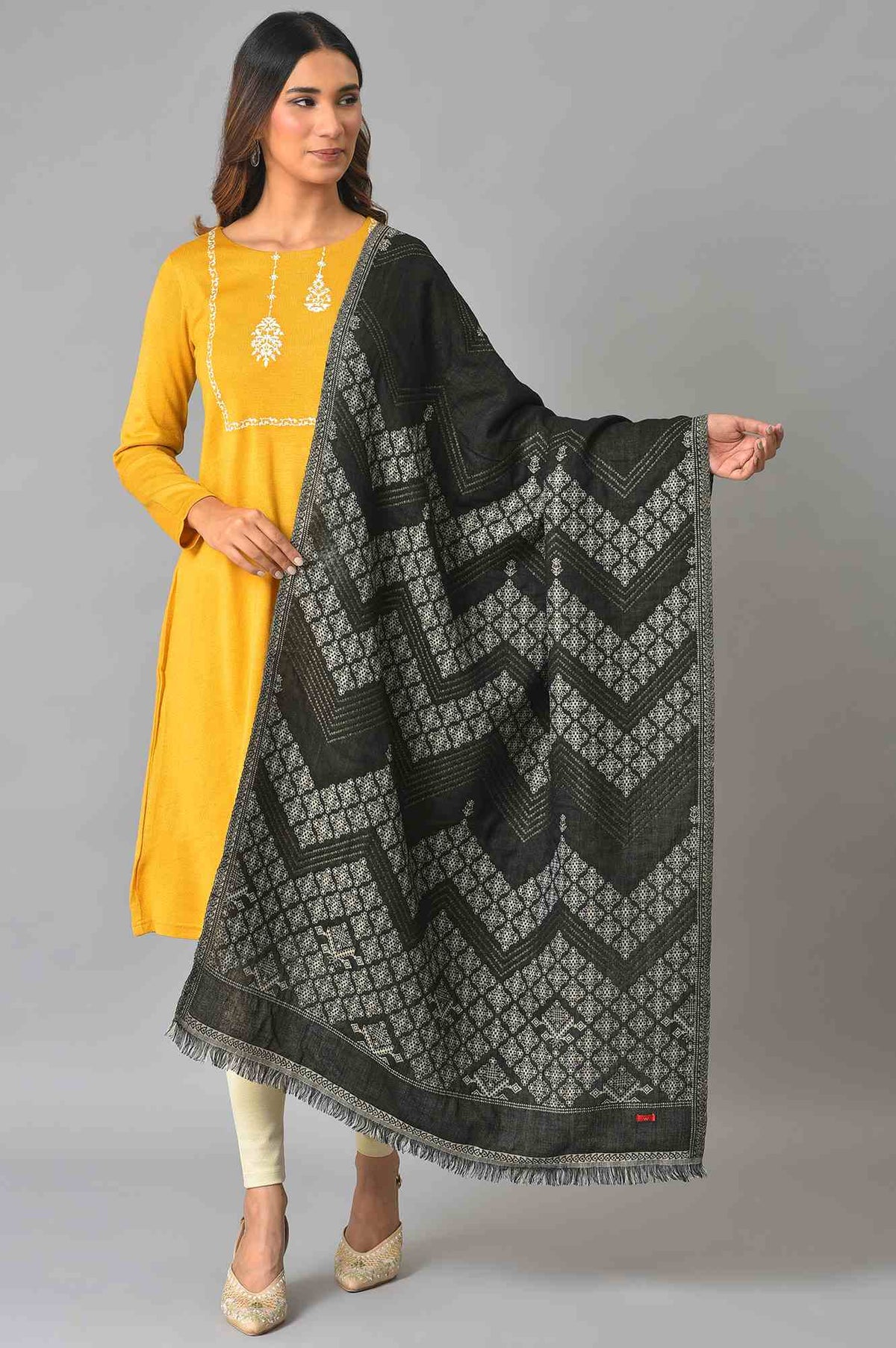 Black Geometric Printed Woollen Shawl - FS