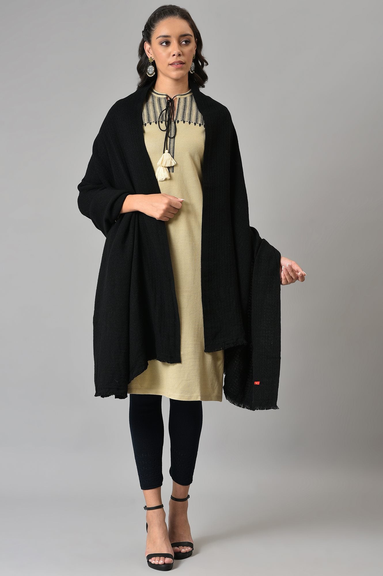 Buy Jet Black Solid Winter Shawl Online for Woman | WforWoman