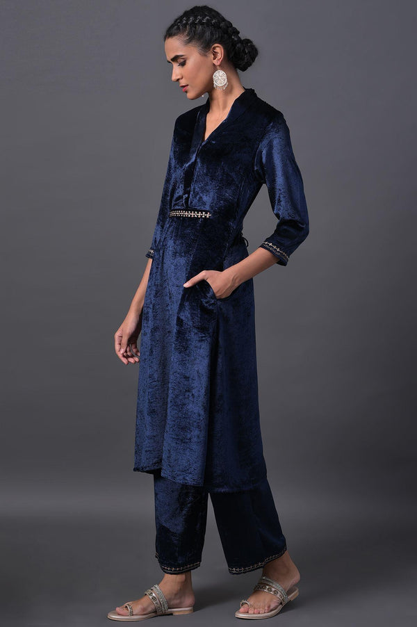 Navy Blue Velvet kurta With Embroidered Belt And Straight Pants
