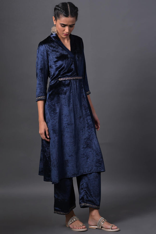 Navy Blue Velvet kurta With Embroidered Belt And Straight Pants