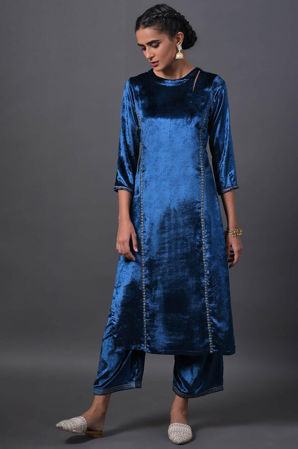 Teal Blue Embroidered Velvet kurta With Straight Pants