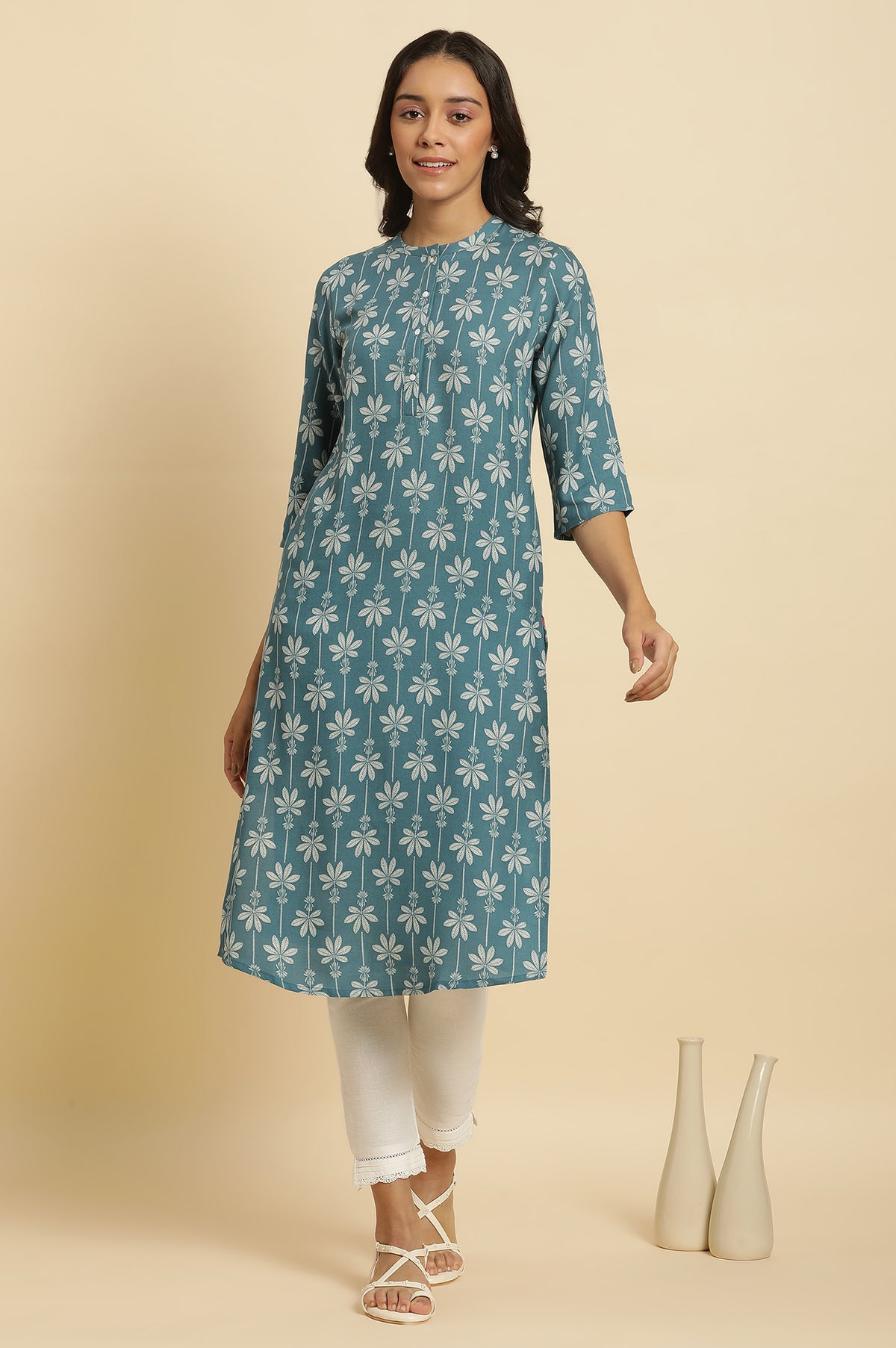 Blue Floral Printed Mandarin Collar Kurta - XS