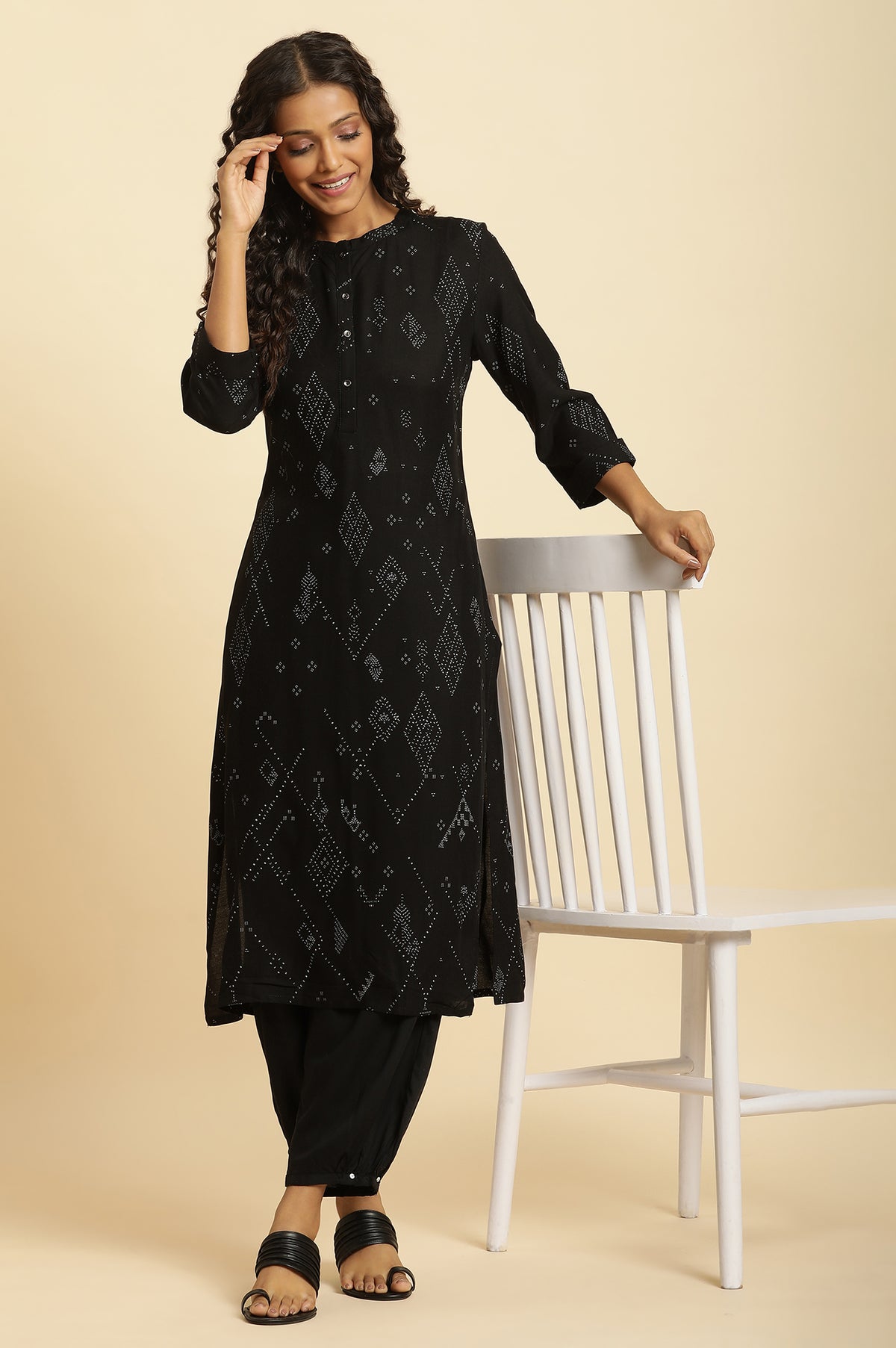 Black Aztec Printed Kurta In Mandarin Collar - XS