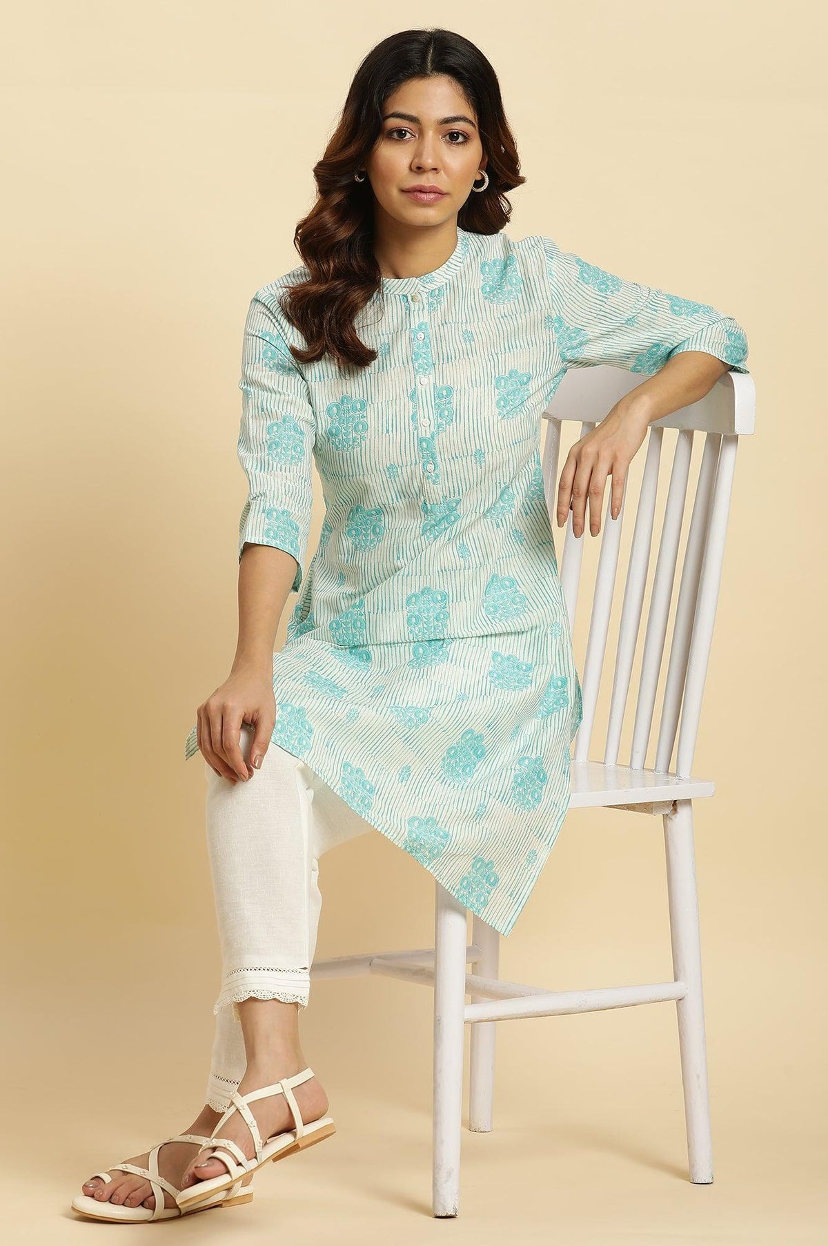 Cool Blue Printed Casual Kurta In Mandarin Collar - M