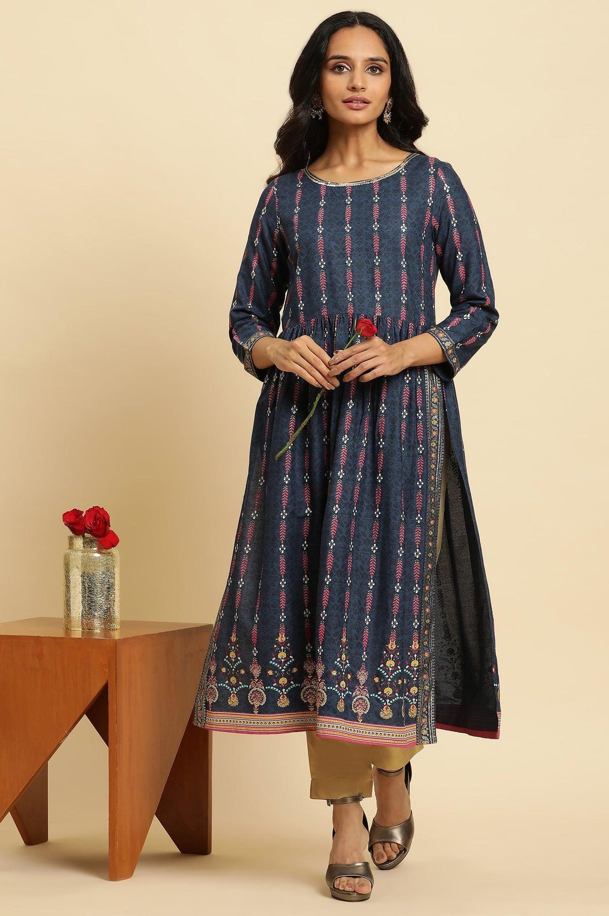 Navy Blue Naira Cut Floral Printed Festive Kurta - XS