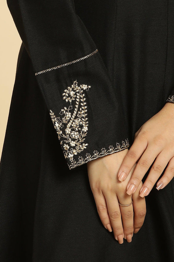 Black Flared Embroidered Kurta