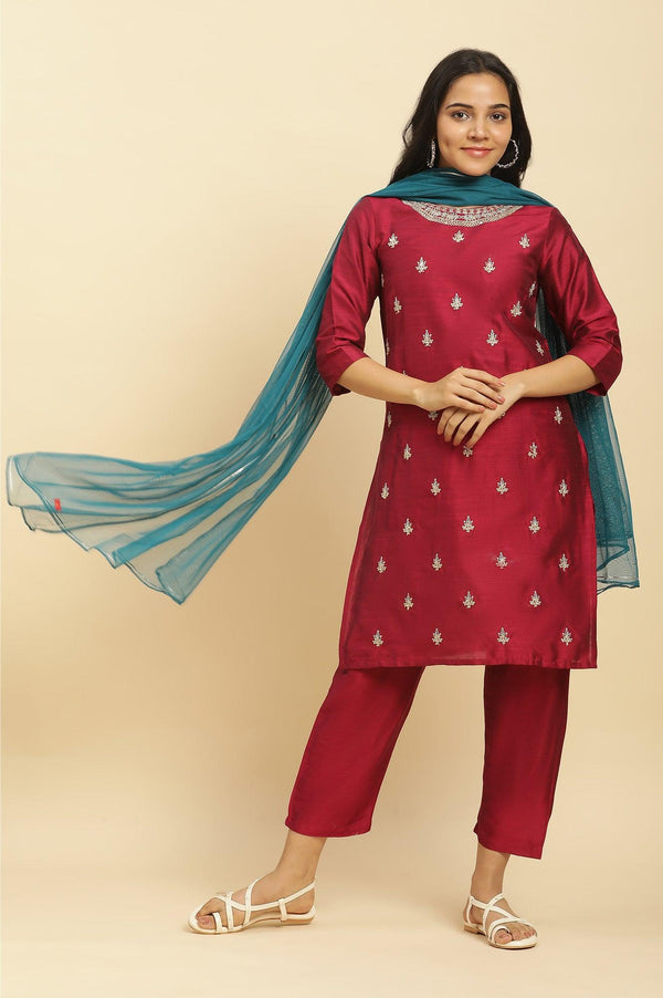 Red Dori Embroidered Festive Kurta, Pants And Dupatta Set