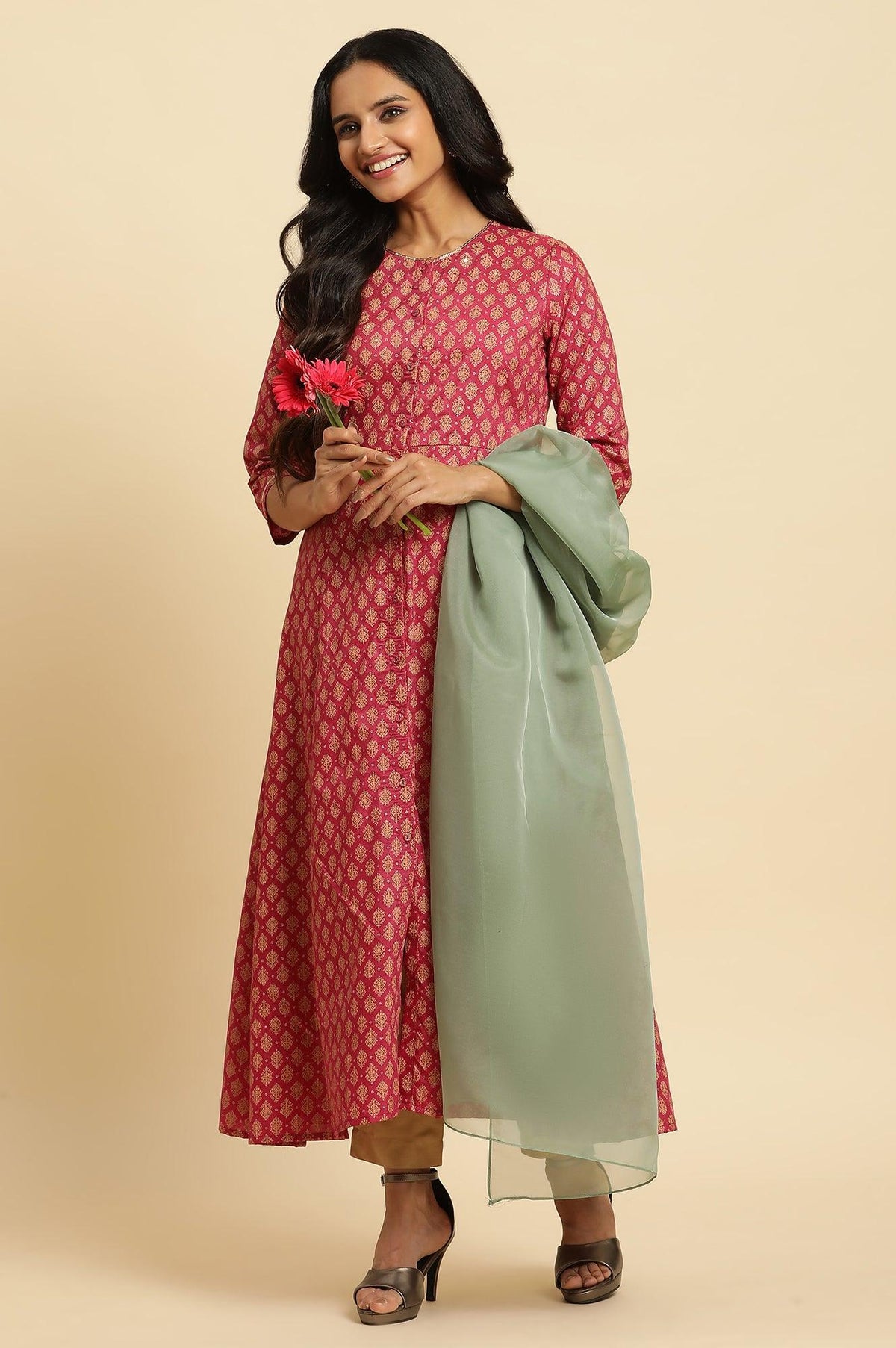 Maroon Flared Festive Kurta, Pants And Organza Dupatta Set - XS