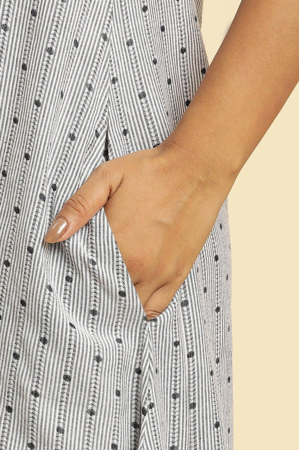 Blue Sleeveless Embroidered Western Dress