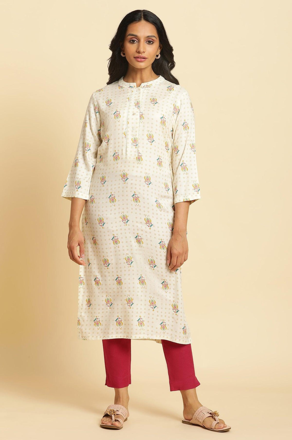 Ivory Floral Printed Straight Kurta - XS