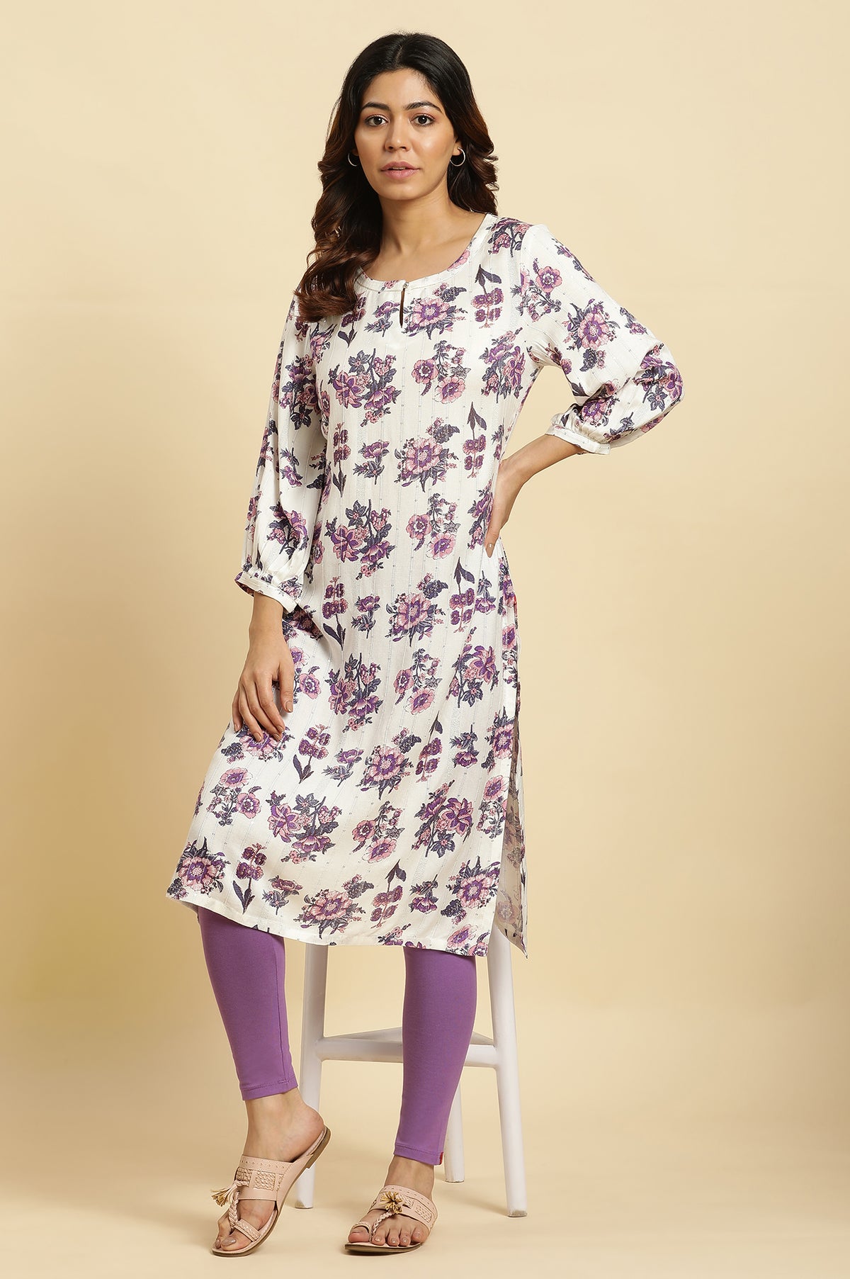 Ecru Relaxed Fit Straight Kurta with Purple Floral Print - XS