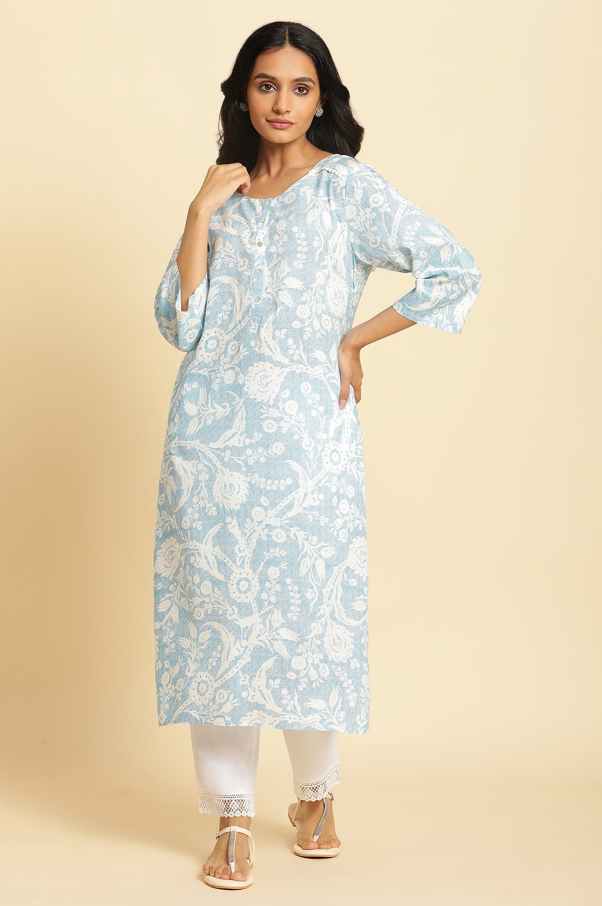 Blue Floral Printed Straight Kurta - XS