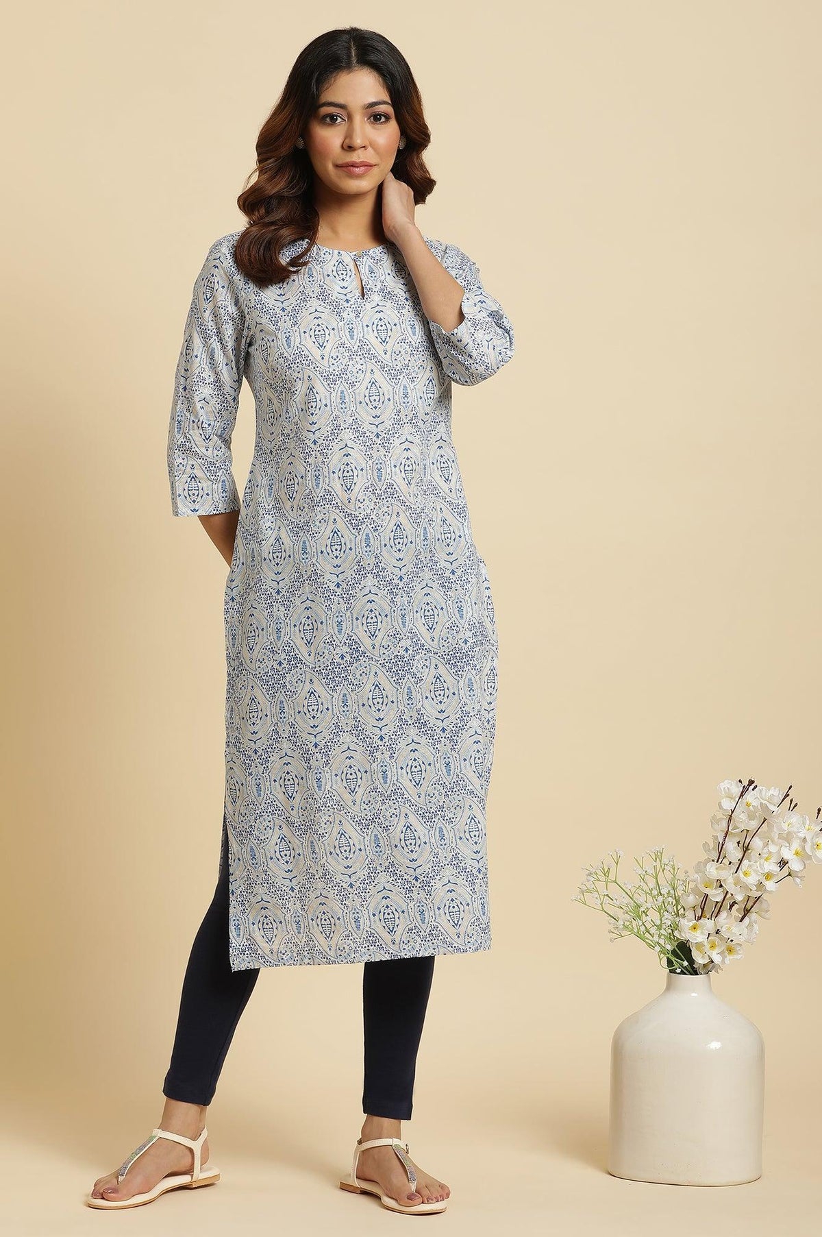 Blue Straight Cotton Kurta In Green Paisley Print - XS