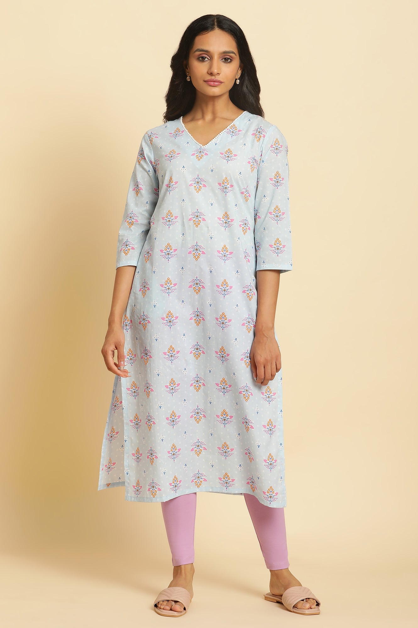 Blue Floral Printed Straight Kurta