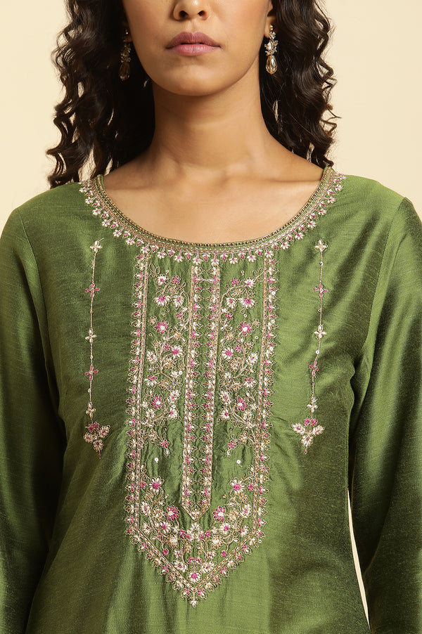 Green Solid Printed Straight Kurta with Slim Pant Set