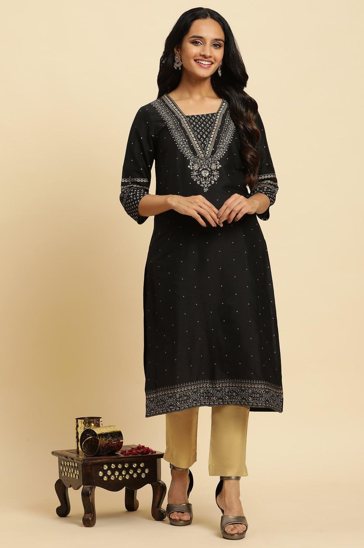 Black Embellished Straight Festive Kurta - XS