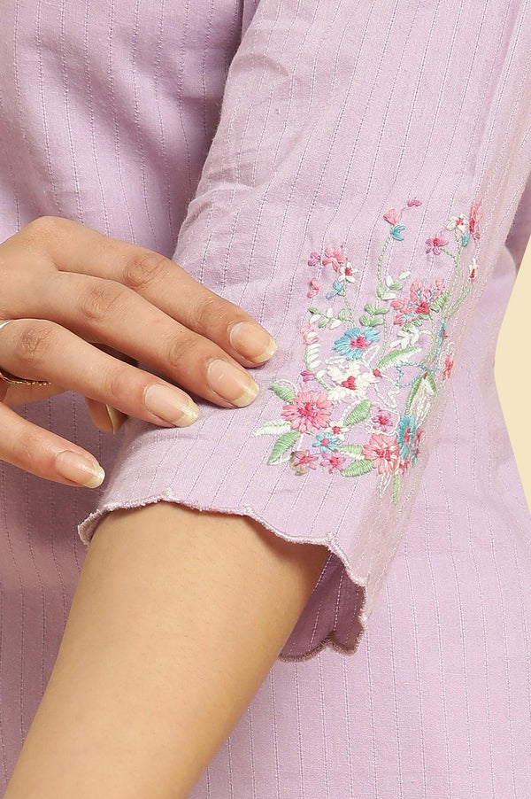 Light Purple Thread Embroidered Kurta